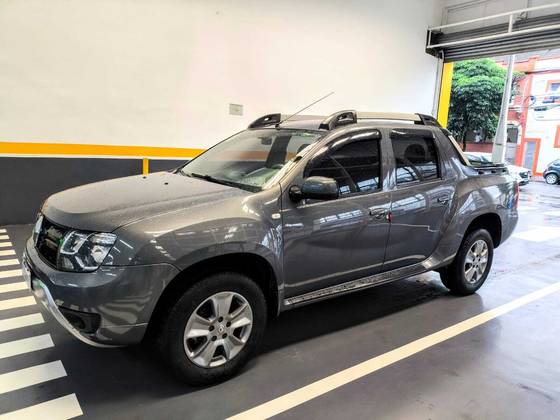 RENAULT DUSTER OROCH 2.0 16V HI-FLEX DYNAMIQUE AUTOMÁTICO